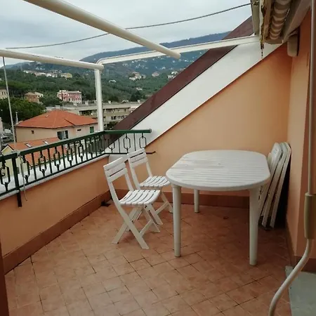 Vista Panoramica A Con Due Terrazze Lavagna